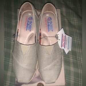 Sketchers Women’s Bob Wedge Canvas Shoes Gray Size 7